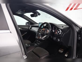 Used Mercedes-Benz GLA 2017 for sale - 79859870: Photo