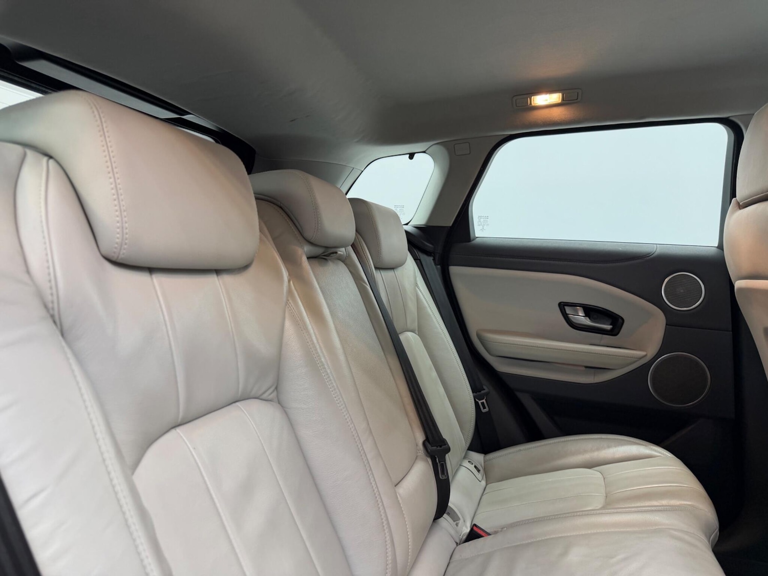 Used Land Rover Range Rover Evoque 2016 for sale - 77598139: Photo 37