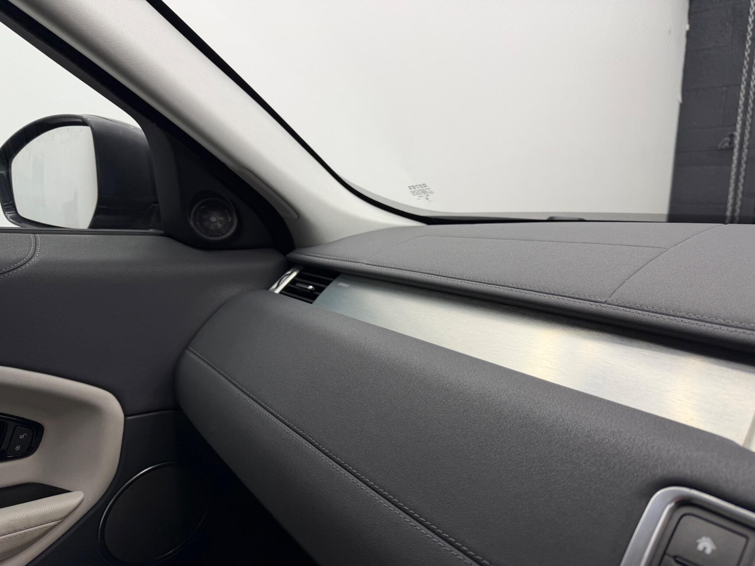 Used Land Rover Range Rover Evoque 2016 for sale - 77598139: Photo 51