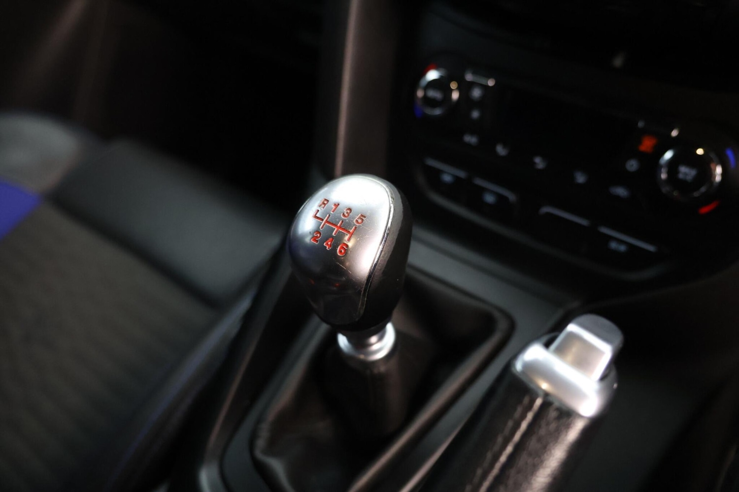 Used Ford Focus 2014 for sale - 77696009: Photo 18