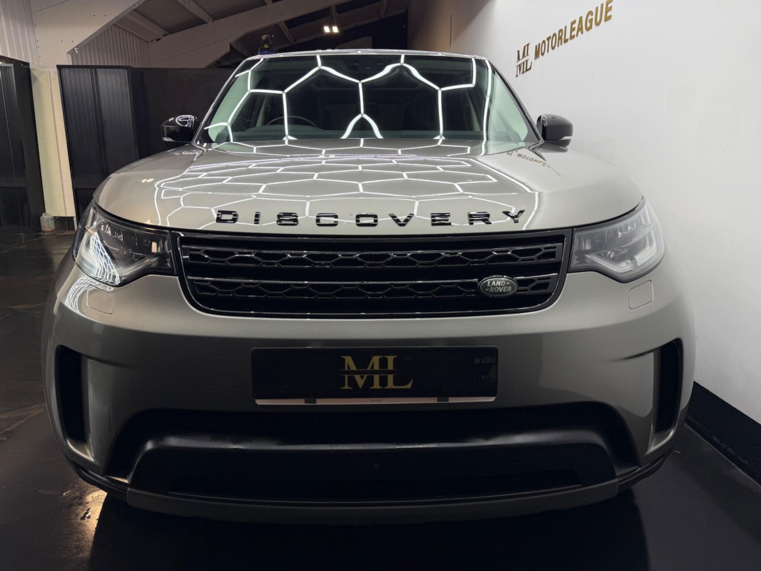 Used Land Rover Discovery 2018 for sale - 77598229: Photo 24