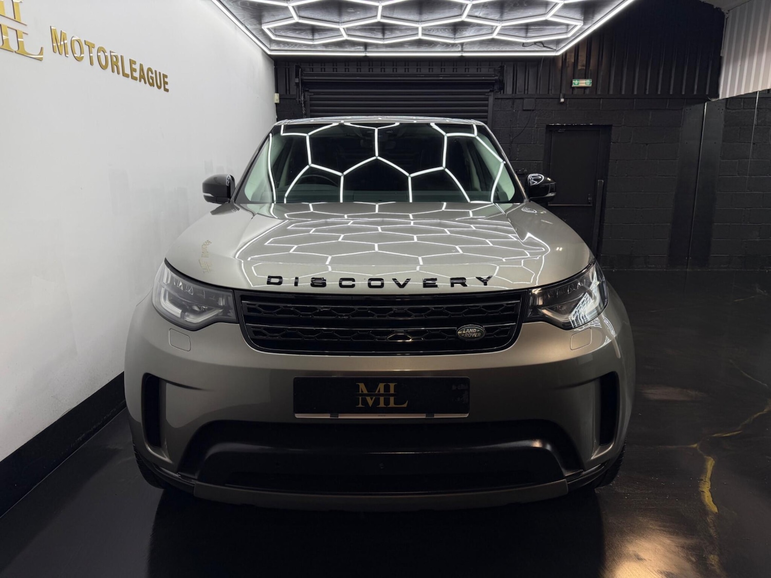 Used Land Rover Discovery 2018 for sale - 77598229: Photo 4