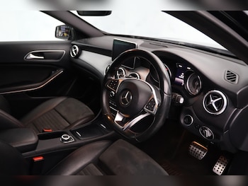 Used Mercedes-Benz GLA 2016 for sale - 78231007: Photo