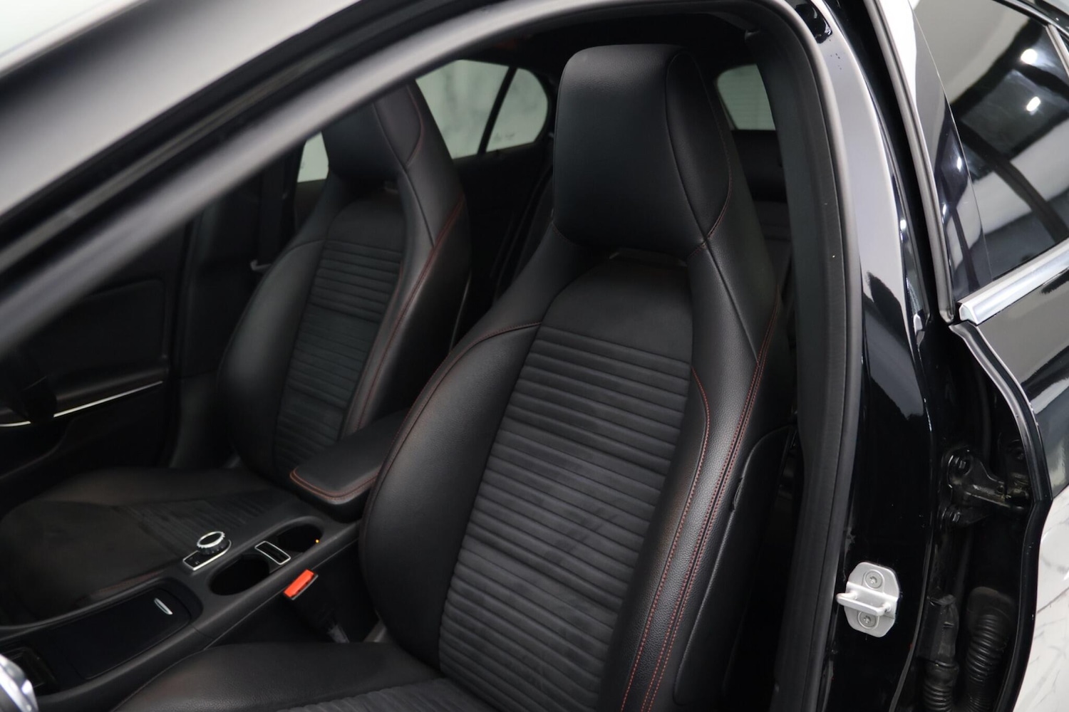 Used Mercedes-Benz GLA for sale - 77754338: Photo 16