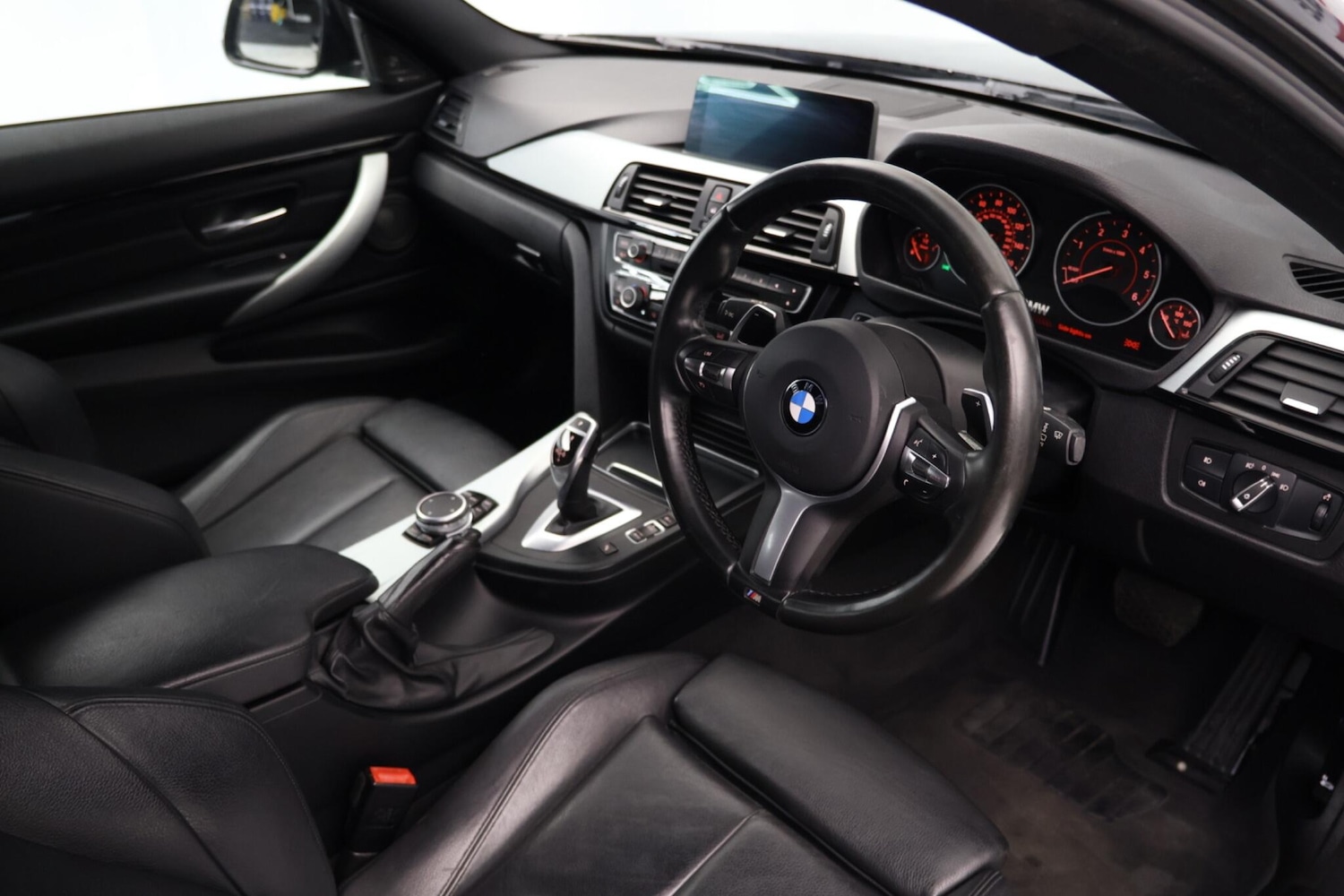 Used BMW 4 Series 2016 for sale - 78058647: Photo 2