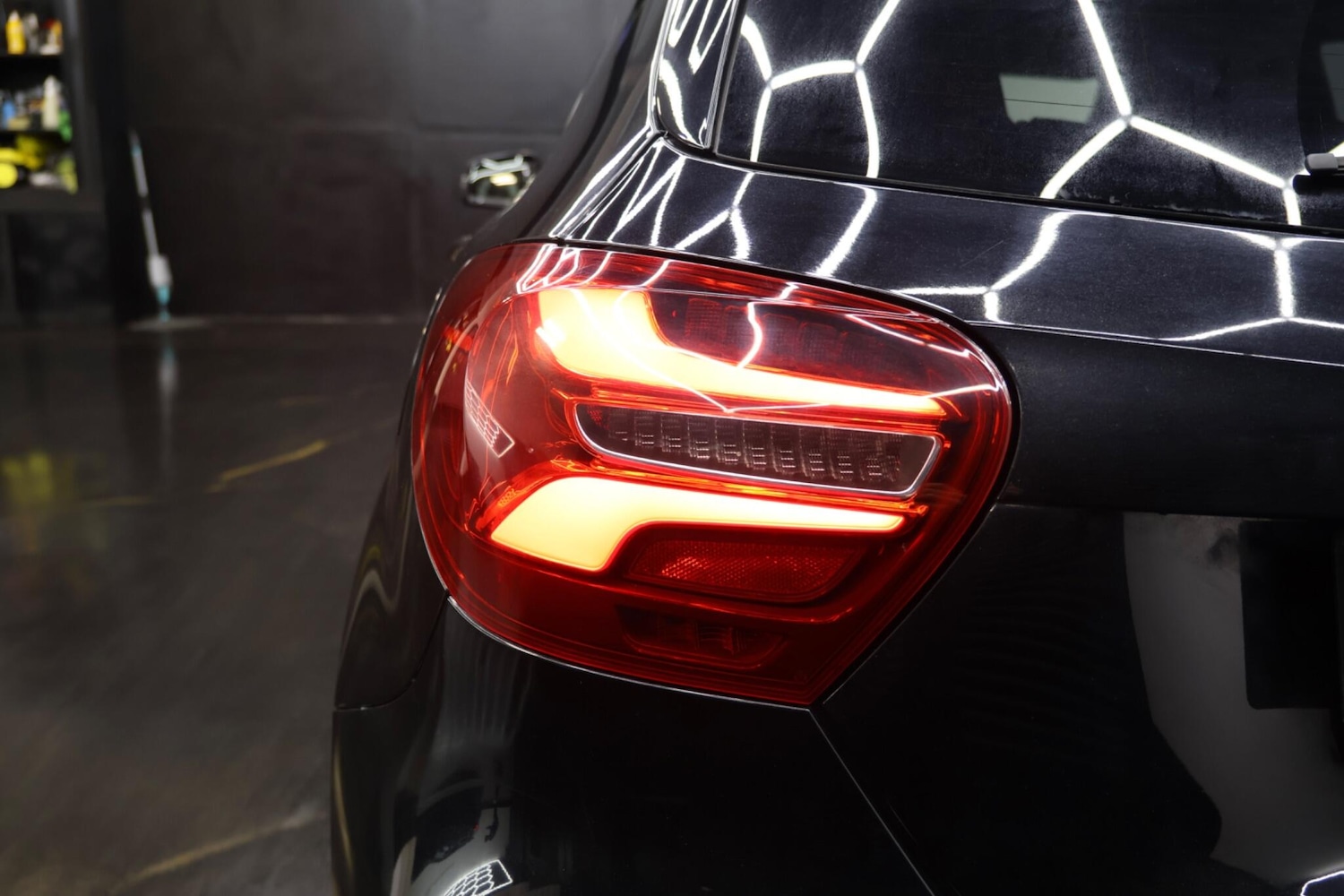 Used Mercedes-Benz A-Class 2017 for sale - 77633407: Photo 27