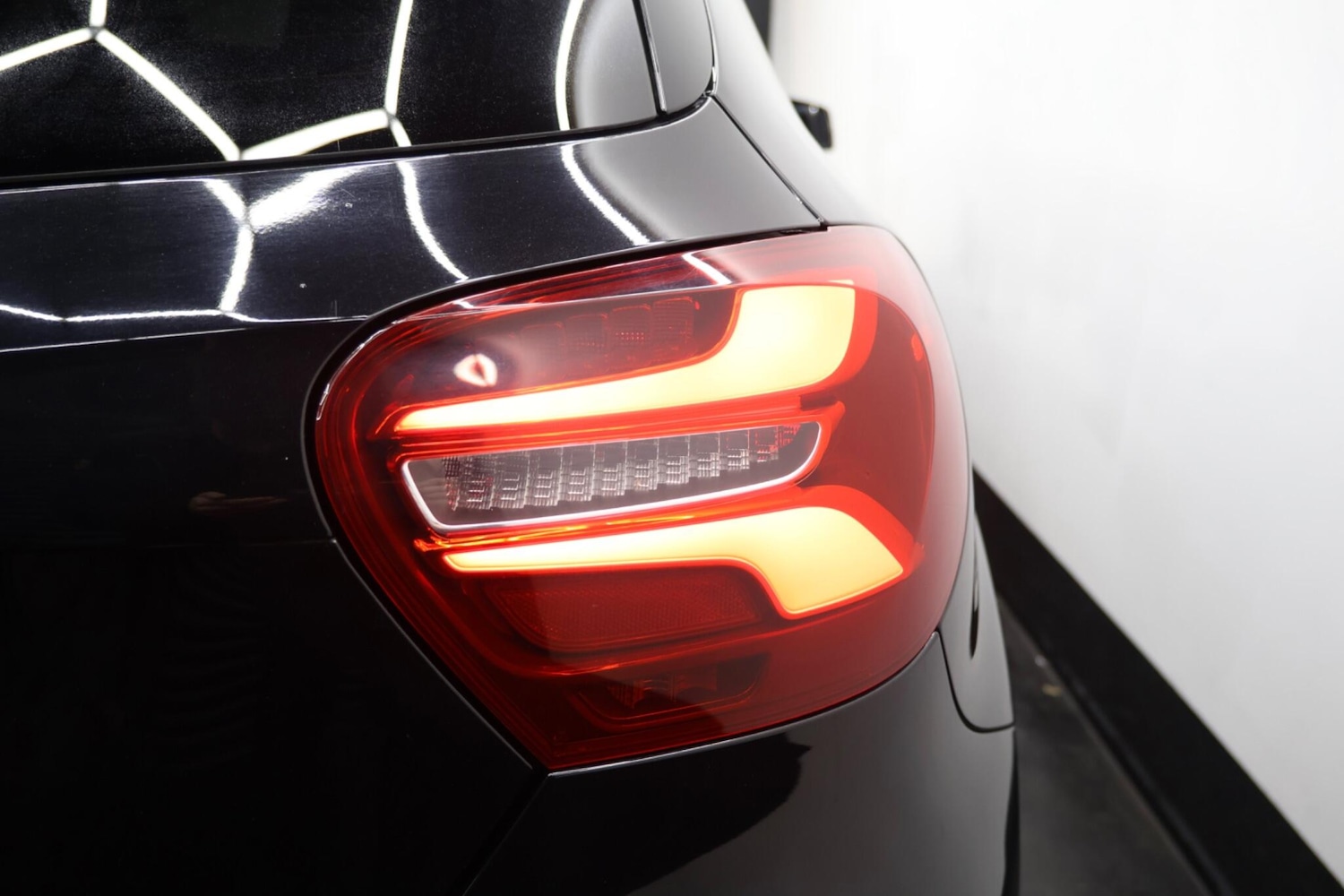 Used Mercedes-Benz A-Class 2017 for sale - 77633407: Photo 28