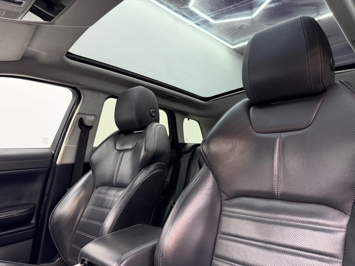 Used Land Rover Range Rover Evoque 2016 for sale - 77598062: Photo 48