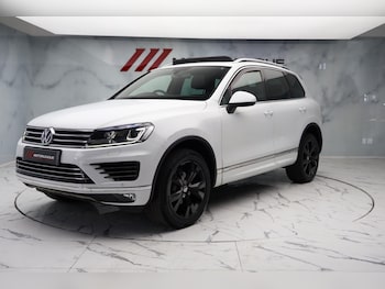 Used Volkswagen Touareg 2015 for sale - 78891637: Photo