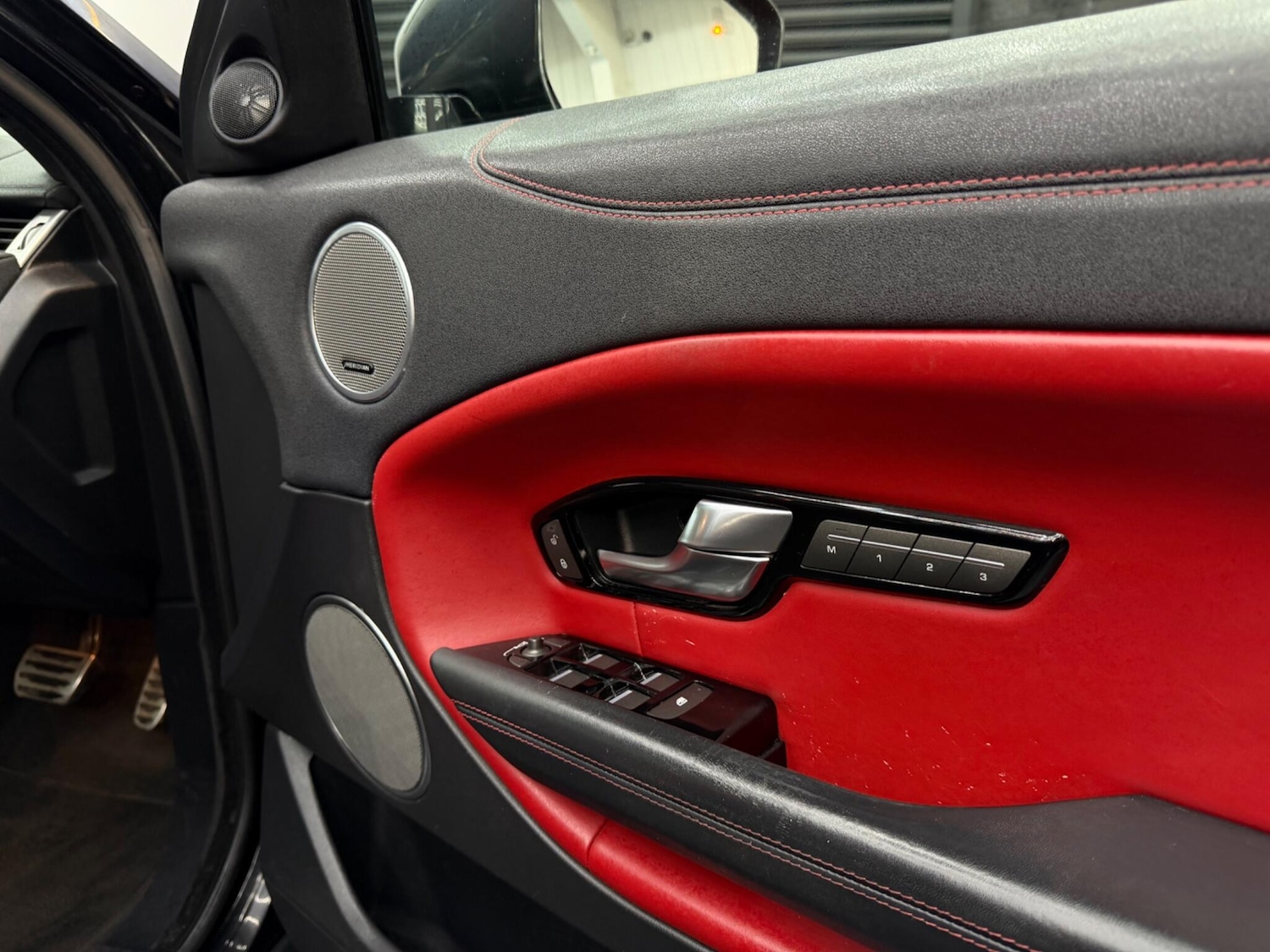 Used Land Rover Range Rover Evoque for sale - 77598597: Photo 32