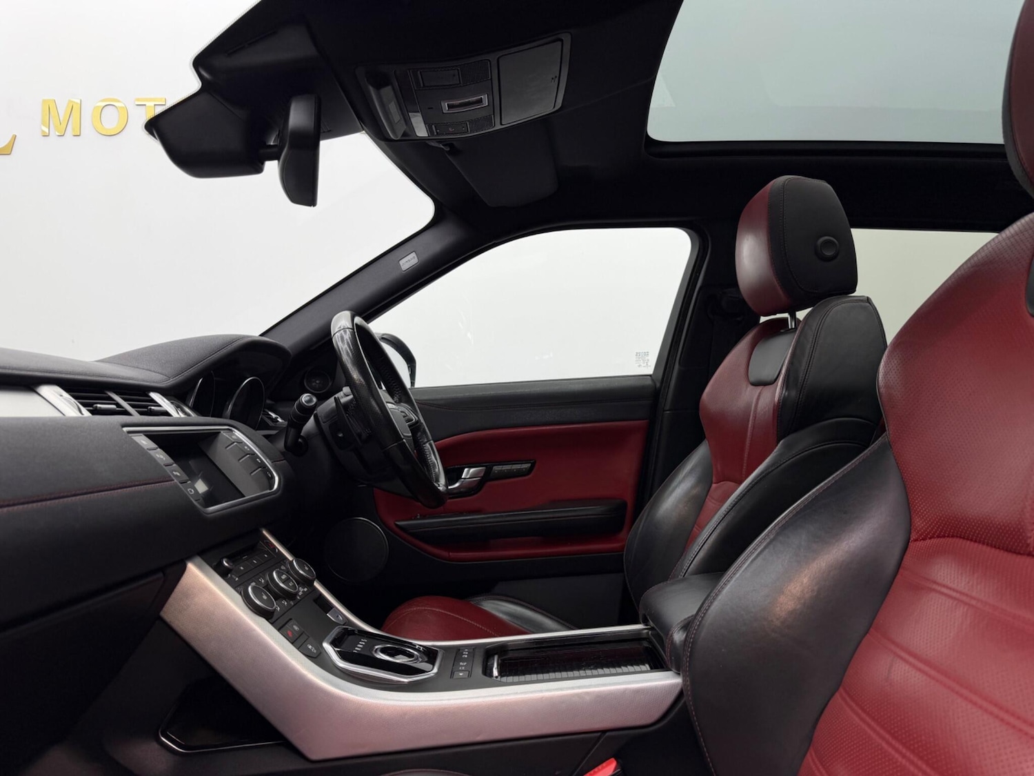 Used Land Rover Range Rover Evoque for sale - 77598597: Photo 40