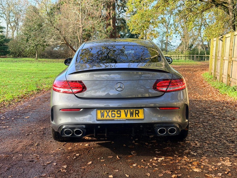 Used Mercedes-Benz C Class 2019 for sale - 76069350: Photo 3