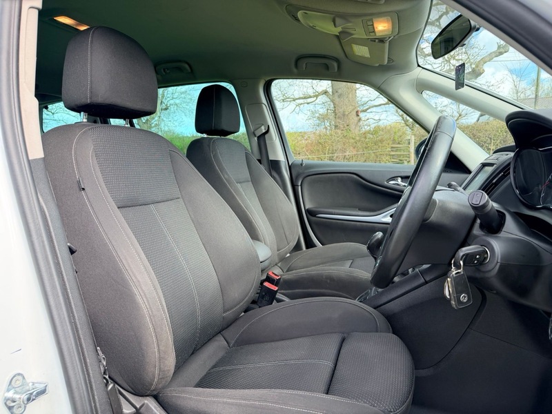 Used Vauxhall Zafira 2018 for sale - 78062062: Photo 15