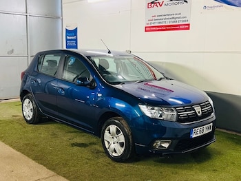 Used Dacia Sandero 2018 for sale - 75586079: Photo