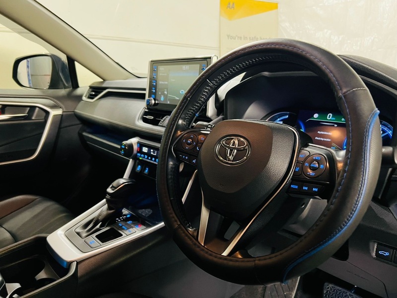 Used Toyota RAV4 2019 for sale - 76081476: Photo 13