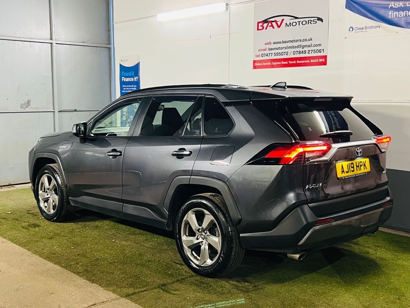 Used Toyota RAV4 2019 for sale - 76081476: Photo 5