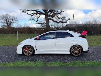 Used Honda Civic 2017 for sale - 77241818: Photo