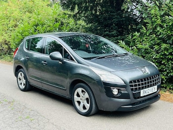 Peugeot - 3008