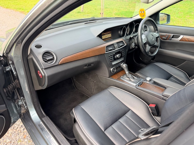 Used Mercedes-Benz C Class 2011 for sale - 77821757: Photo 14