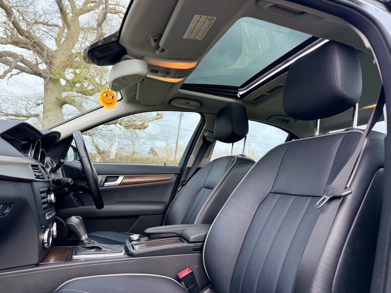 Used Mercedes-Benz C Class 2011 for sale - 77821757: Photo 17