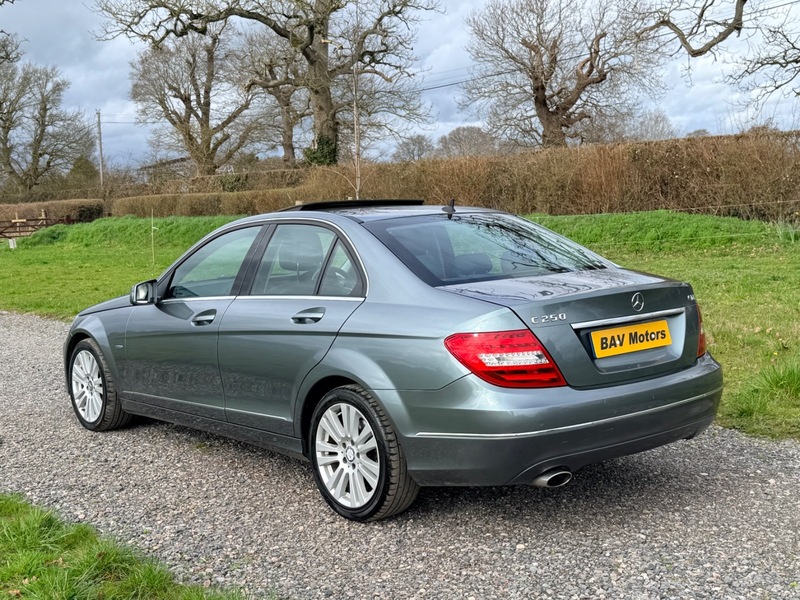 Used Mercedes-Benz C Class 2011 for sale - 77821757: Photo 5