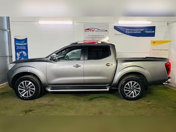 Used Nissan Navara 2016 for sale - 75528566: Photo