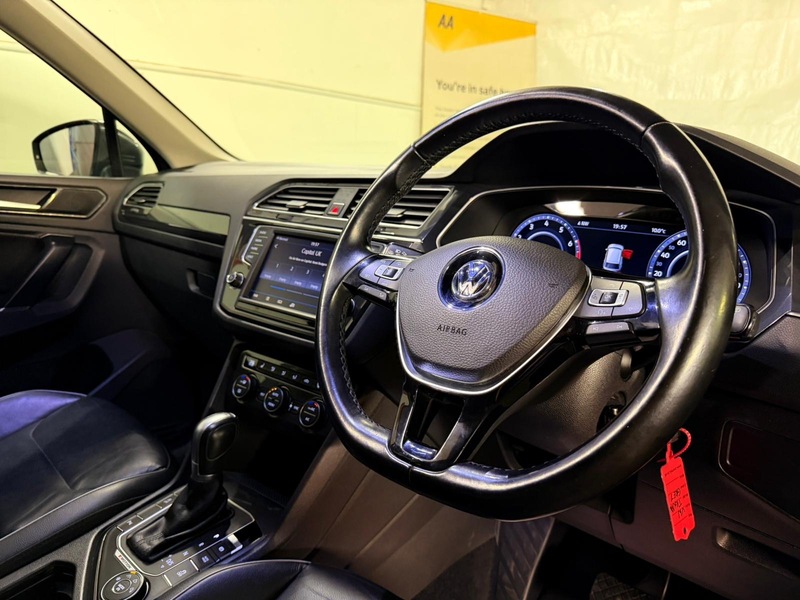 Used Volkswagen Tiguan 2016 for sale - 76357165: Photo 10