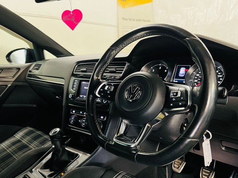 Used Volkswagen Golf 2014 for sale - 76304520: Photo 13