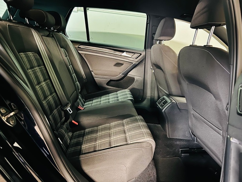 Used Volkswagen Golf 2014 for sale - 76304520: Photo 17