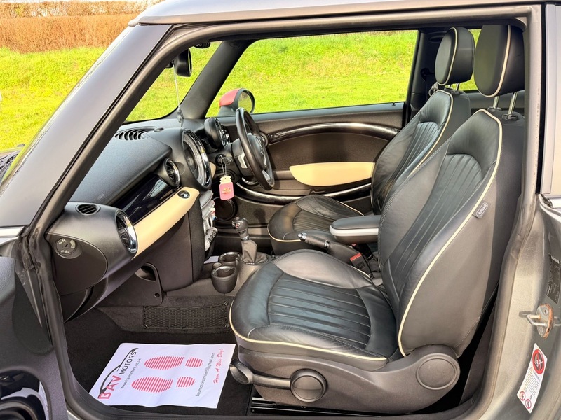 Used MINI Hatch 2010 for sale - 77564120: Photo 10