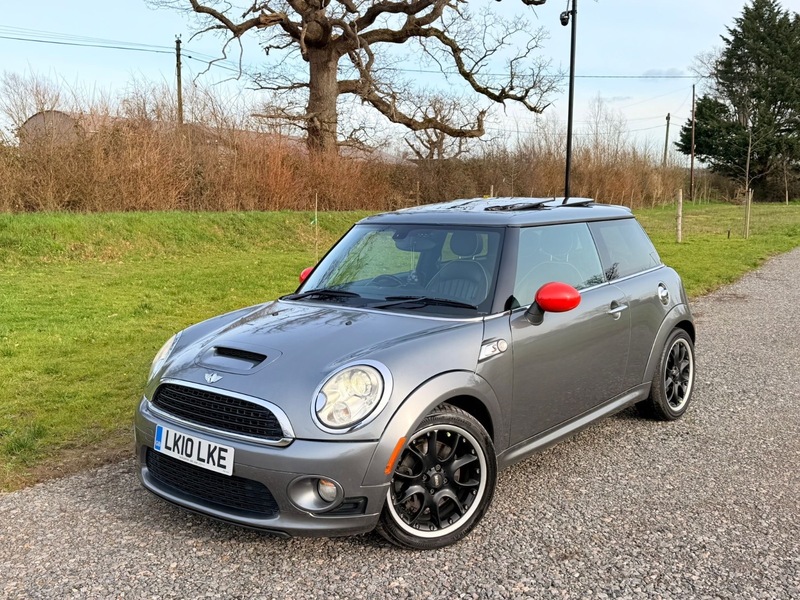 Used MINI Hatch 2010 for sale - 77564120: Photo 2