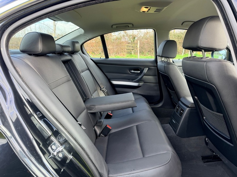 Used BMW 3 Series 2009 for sale - 77668118: Photo 14