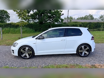 Used Volkswagen Golf 2015 for sale - 78702947: Photo