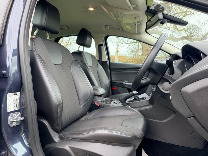 Used Ford Focus 2014 for sale - 78062060: Photo 15