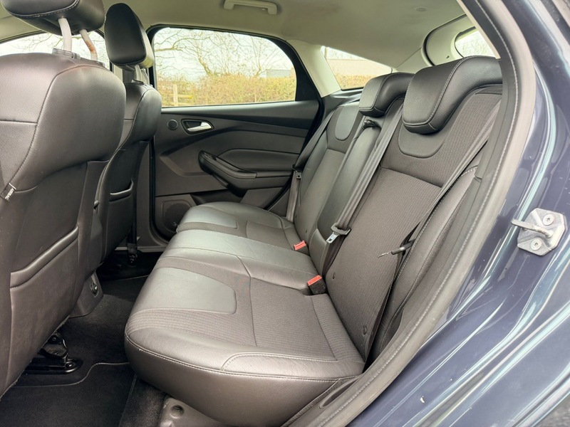 Used Ford Focus 2014 for sale - 78062060: Photo 16