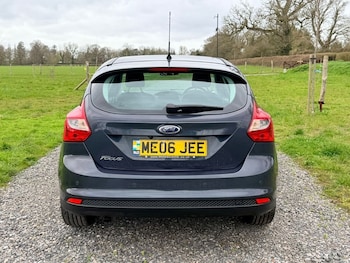 Used Ford Focus 2014 for sale - 78062060: Photo