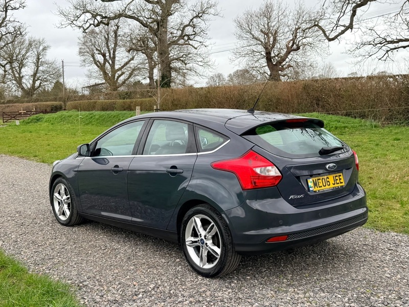 Used Ford Focus 2014 for sale - 78062060: Photo 5