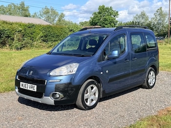Used Peugeot Partner Tepee 2013 for sale - 78659220: Photo
