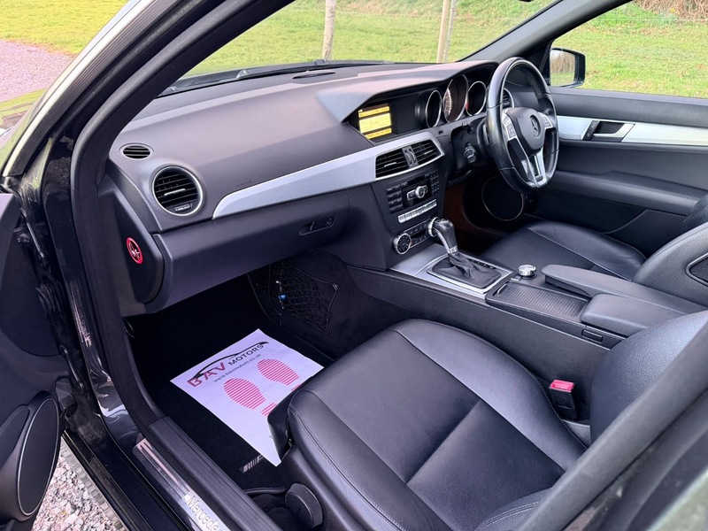 Used Mercedes-Benz C Class 2012 for sale - 77547925: Photo 9