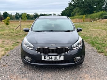 Used Kia Ceed 2014 for sale - 79764873: Photo