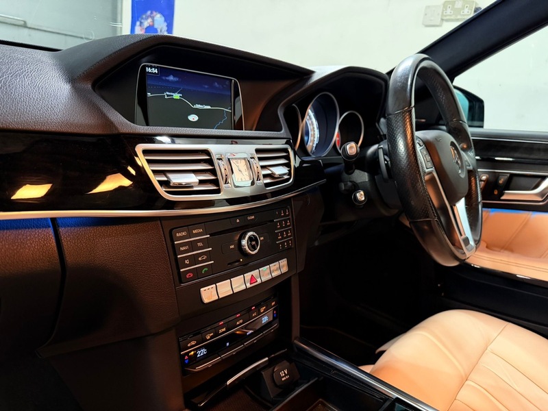 Used Mercedes-Benz E Class 2015 for sale - 76430603: Photo 12