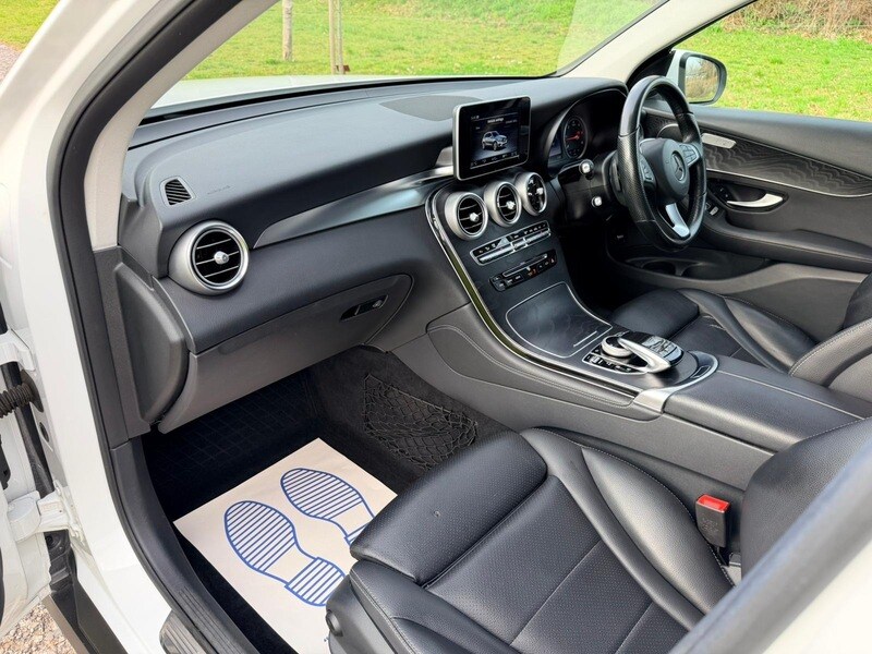 Used Mercedes-Benz GLC 2015 for sale - 77805677: Photo 14