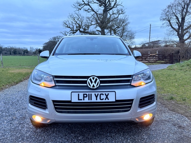 Used Volkswagen Touareg 2011 for sale - 77437924: Photo 2