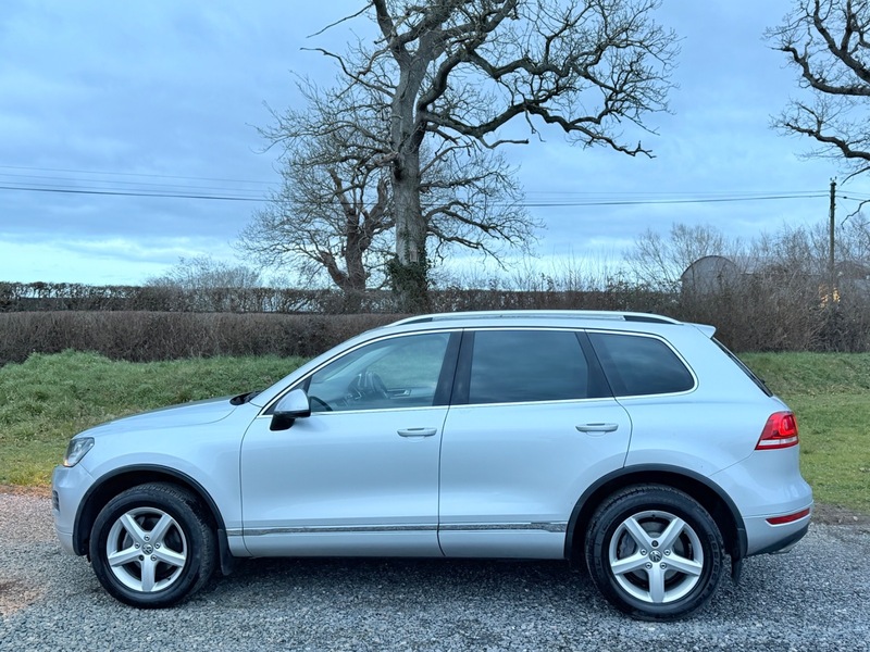 Used Volkswagen Touareg 2011 for sale - 77437924: Photo 3