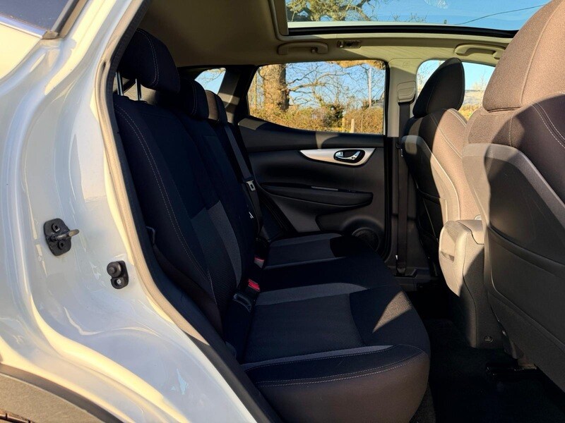 Used Nissan Qashqai 2018 for sale - 77937552: Photo 18