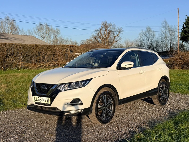 Used Nissan Qashqai 2018 for sale - 77937552: Photo 3