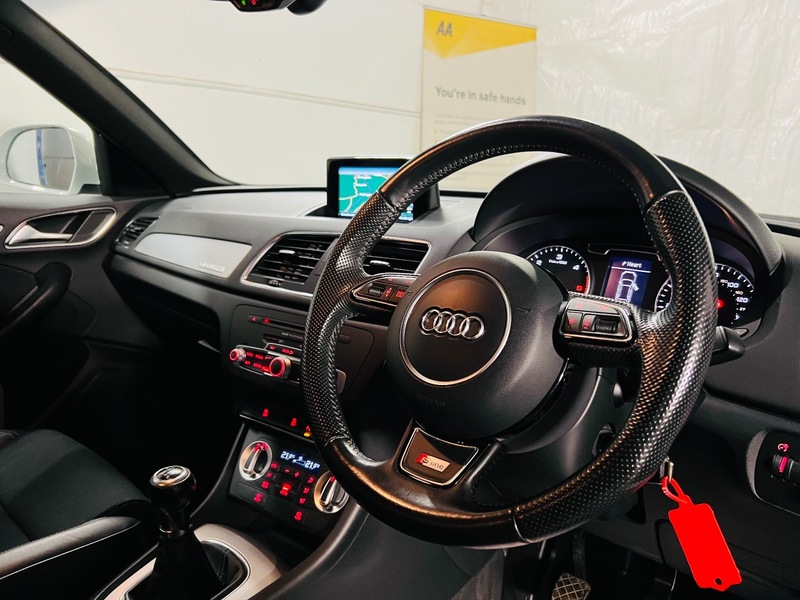 Used Audi Q3 2013 for sale - 76396648: Photo 9