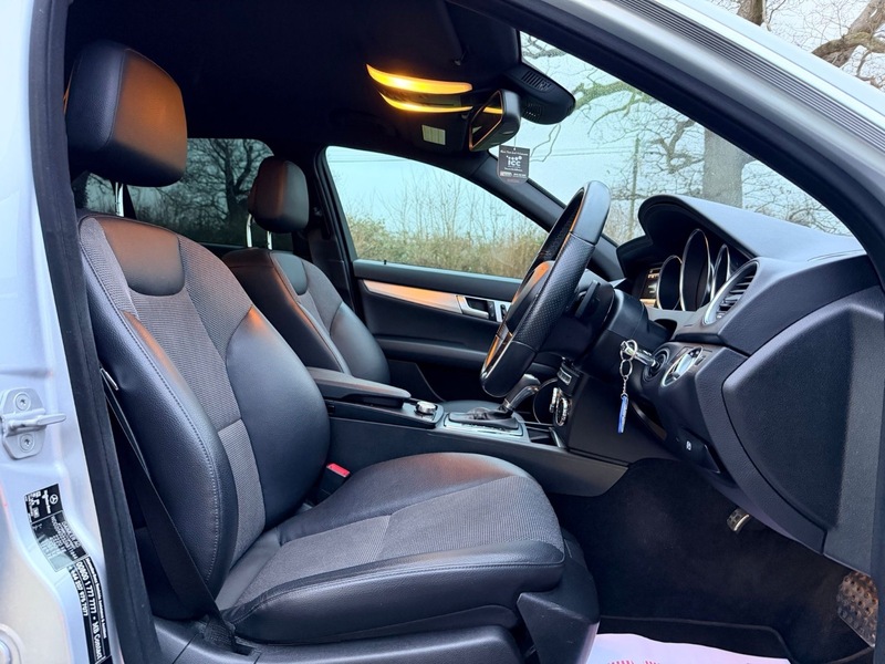 Used Mercedes-Benz C Class 2013 for sale - 76974050: Photo 17