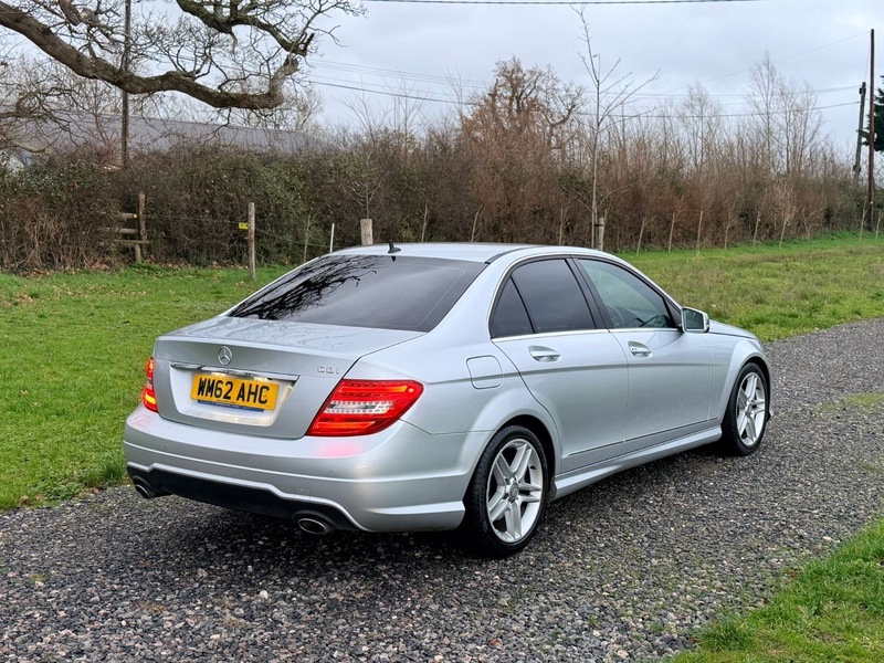 Used Mercedes-Benz C Class 2013 for sale - 76974050: Photo 7