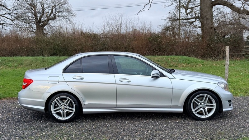 Used Mercedes-Benz C Class 2013 for sale - 76974050: Photo 8